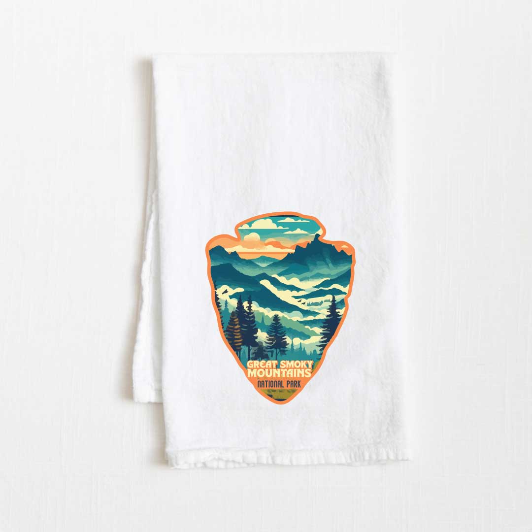 Great Smoky Mountain National Park Vintage Illustrated Flour Sack Kitchen Towel - 36” x 32”